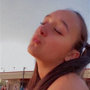 Meet your Posher, Unique